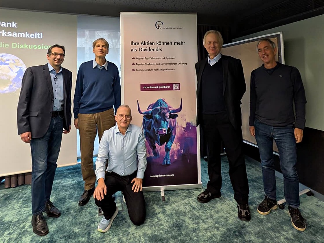 OptionEarner-Team beim Seminar in München vor dem OptionEarner-Rollup